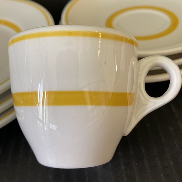 Vintage Yellow and White Jackson China Set - Picture 15 of 15